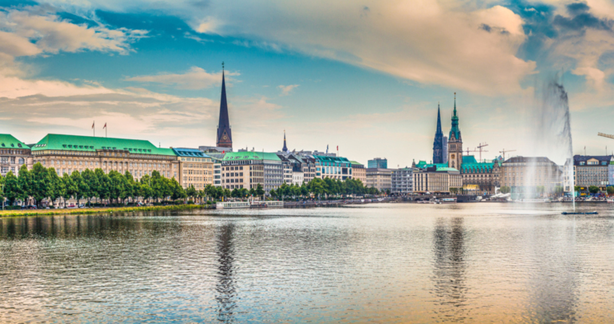 The hydrogen hub in Moorburg could eventually supply power to the city of Hamburg