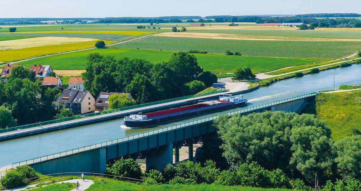How hydrogen can get Europe's inland waterways to net zero