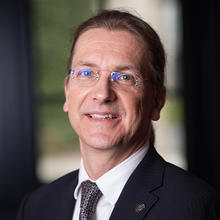 Zoltán Spakovszky