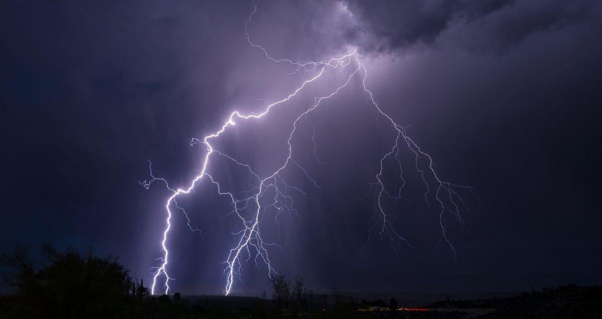 Smarter skies: how AI can help aircraft avoid lightning