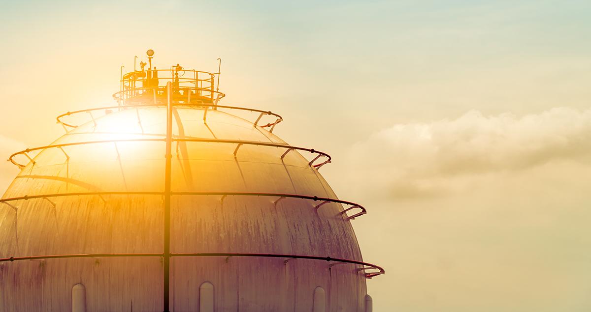 4-signs-the-world-is-embracing-lng.jpg