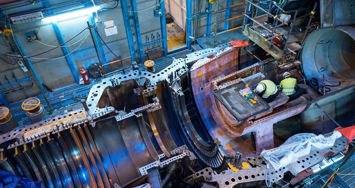 Gas-Turbine-Service.jpg