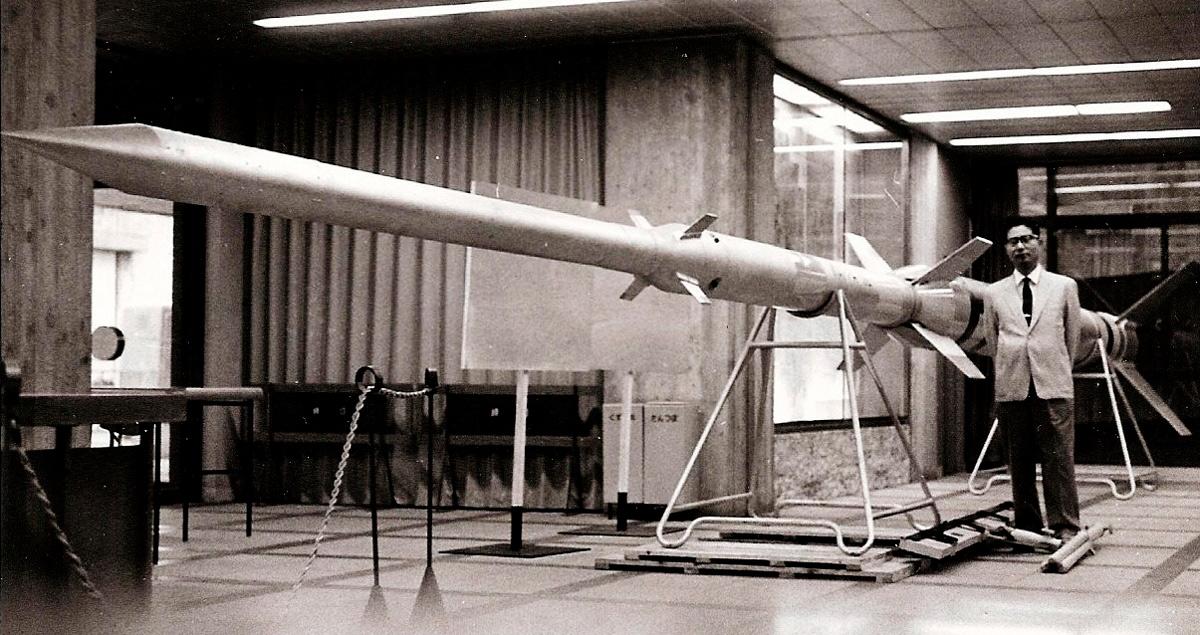 dr-rocket-builds-a-lab-1.jpg